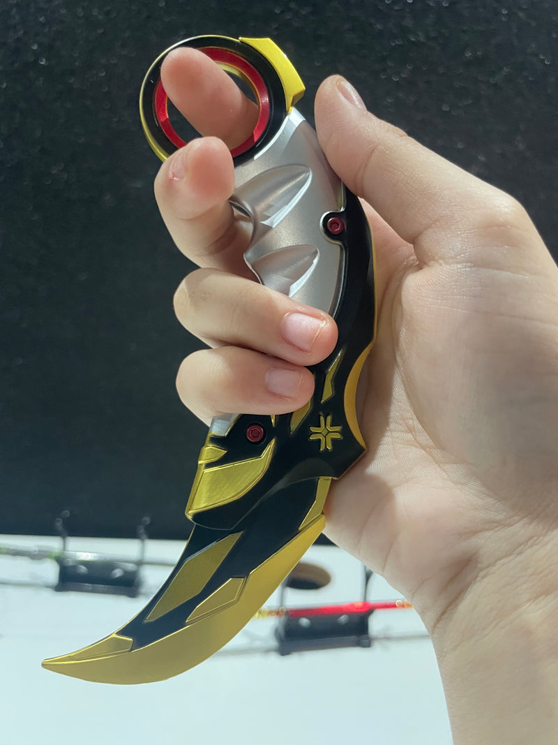 KARAMBIT CHAMPIONS EM METAL (TAMANHO REAL)